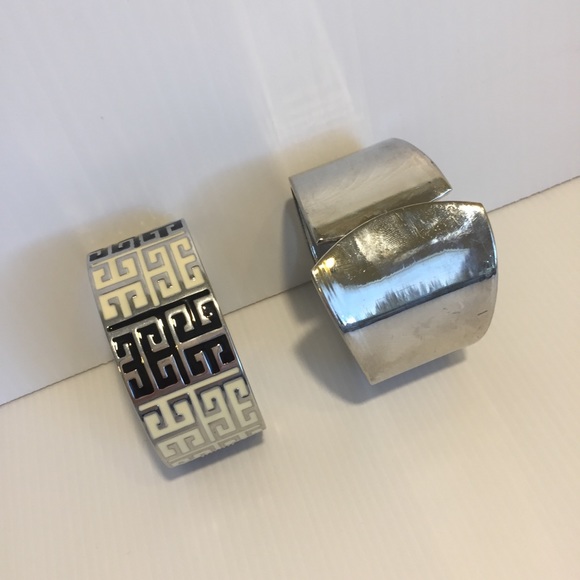 SILVER TONE BRACELETS x 2 enamel cream black geo - Picture 3 of 13